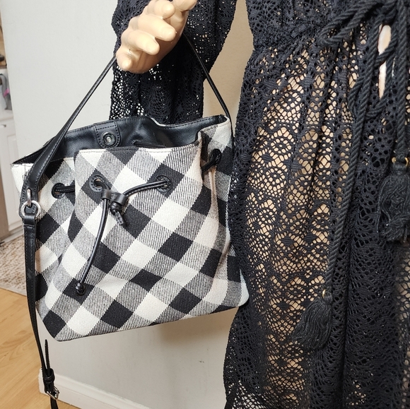 Talbots Crossbody Bucket bag leathe4 wool-blend black white checkered - Picture 5 of 15